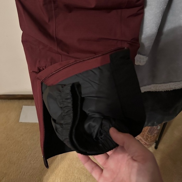 Adidas Terrex Alpine Skiing insulated pants NWT - Picture 6 of 6